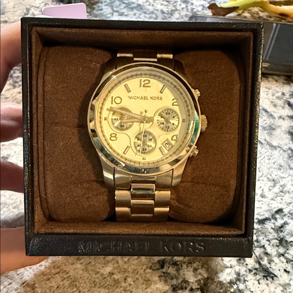 Michael Kors Champagne Dial Gold-Tone Watch